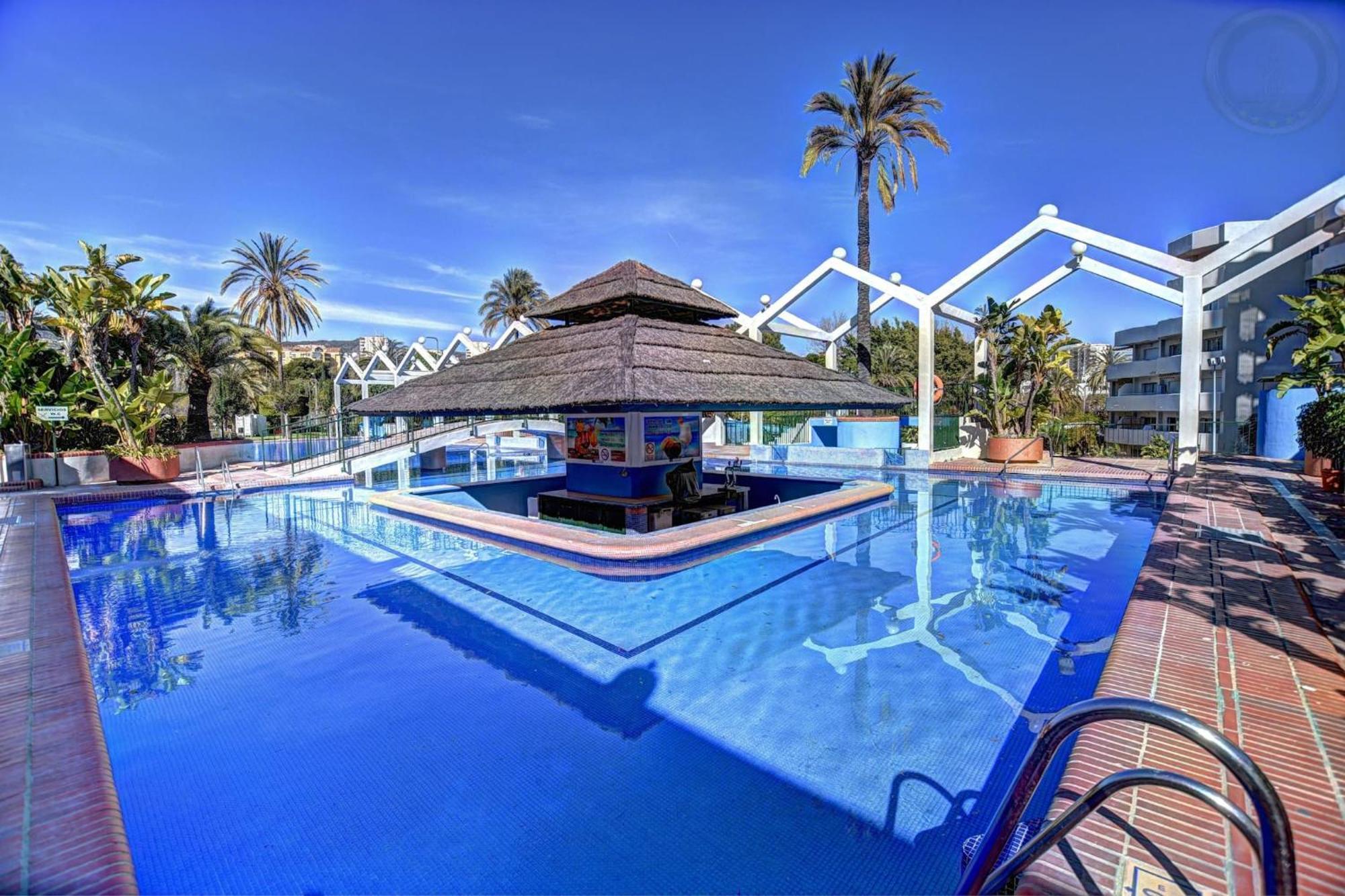 Appartement Deluxe Loft Benalbeach Side Sea Views *
